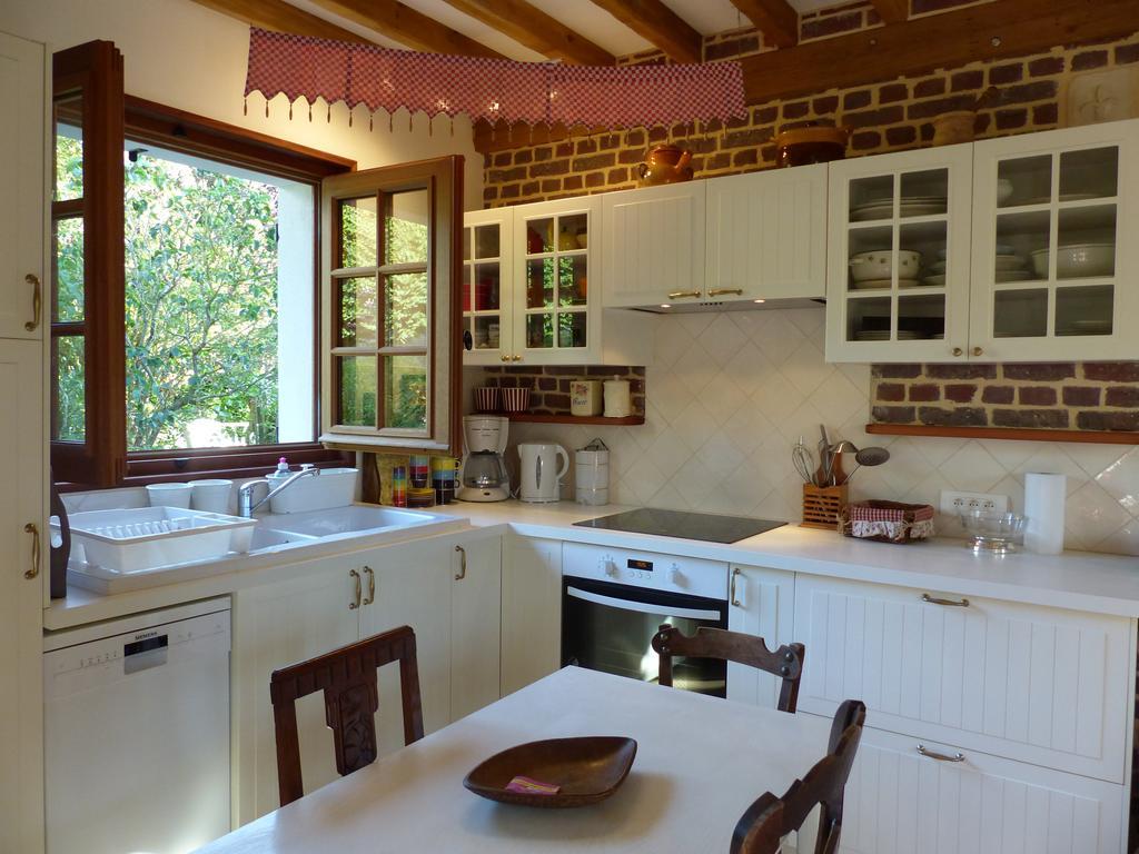 La Flore De Lys, Cottage Ideal Pour 2 Adultes Et 2 Enfants Saint-Jouin-Bruneval 部屋 写真